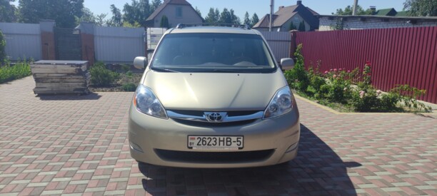 Toyota Sienna II (XL20) · Рестайлинг, 7 мест, 2007 г.