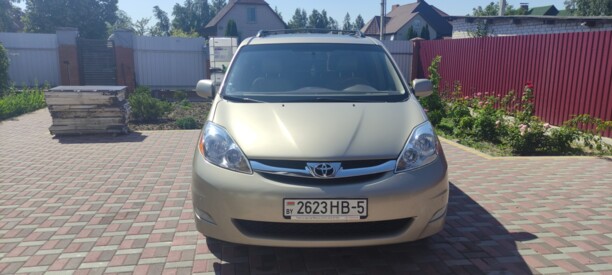 Toyota Sienna II (XL20) · Рестайлинг, 7 мест, 2007 г.