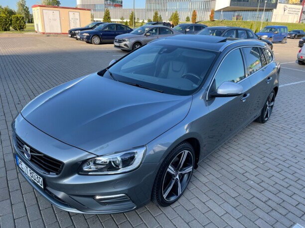 Volvo V60 I · Рестайлинг, 2018 г.