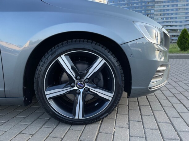 Volvo V60 I · Рестайлинг, 2018 г.