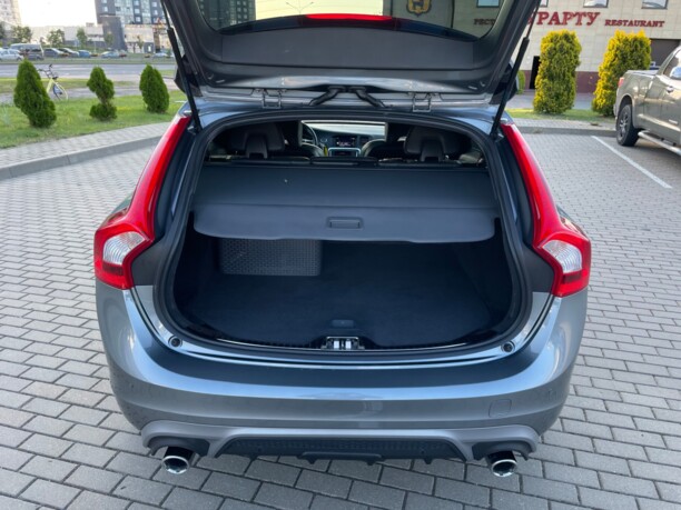 Volvo V60 I · Рестайлинг, 2018 г.