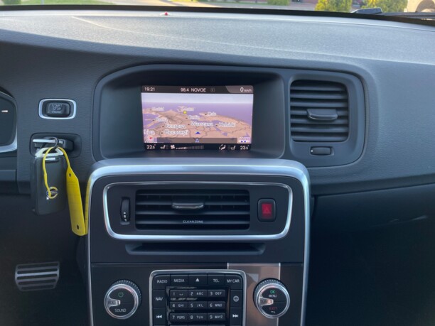 Volvo V60 I · Рестайлинг, 2018 г.
