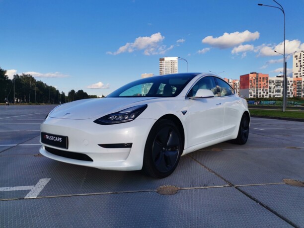 Tesla Model 3, 2020 г.