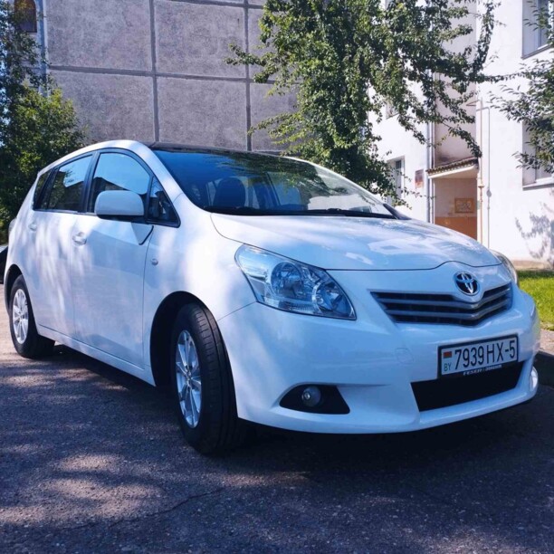 Toyota Verso I, 2011 г.