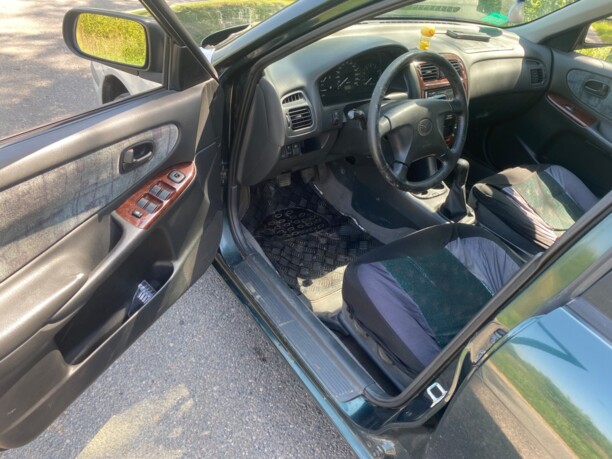 Mazda 626 GF, 2000 г.