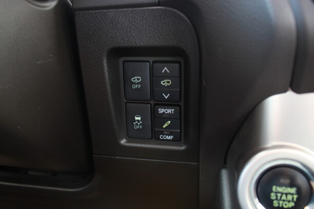 Toyota Land Cruiser Prado J150, 7 мест, 2009 г.