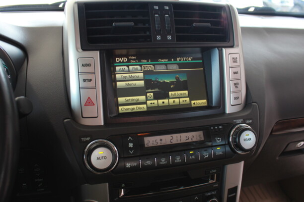 Toyota Land Cruiser Prado J150, 7 мест, 2009 г.