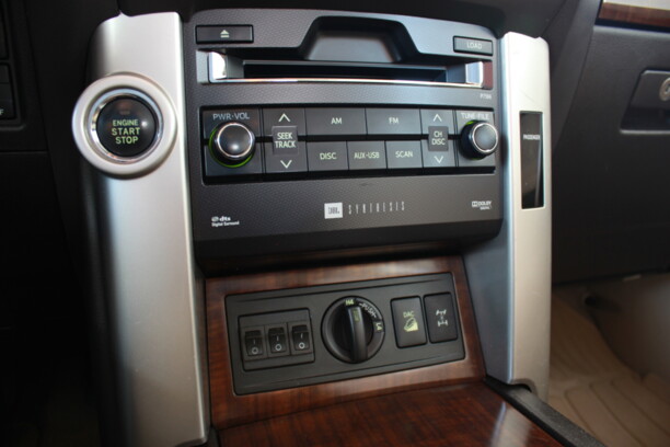 Toyota Land Cruiser Prado J150, 7 мест, 2009 г.