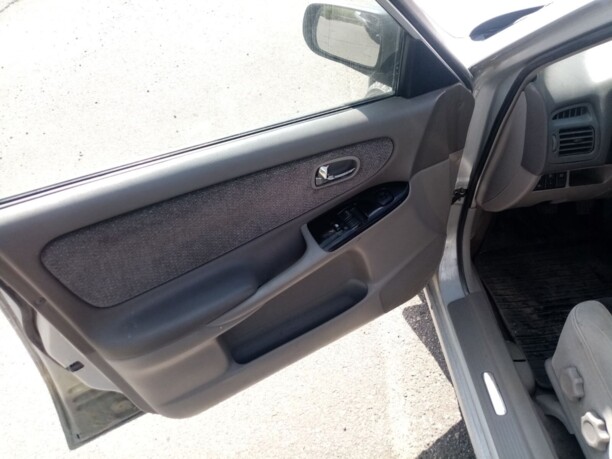 Mazda 626 GF, 2000 г.