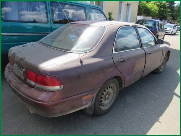 Mazda 626 GF, 2000 г.