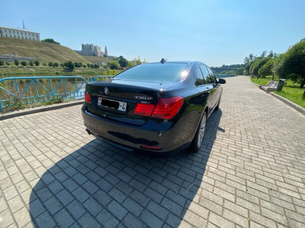 BMW 7 серия F01, F04, 2009 г.
