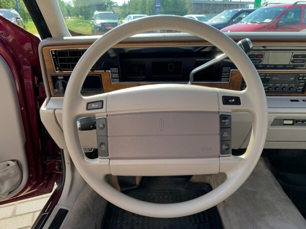 Lincoln Continental VIII, 1993 г.