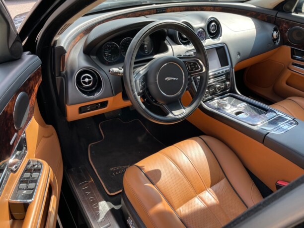 Jaguar XJ X351, 2010 г.