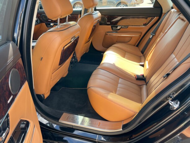 Jaguar XJ X351, 2010 г.