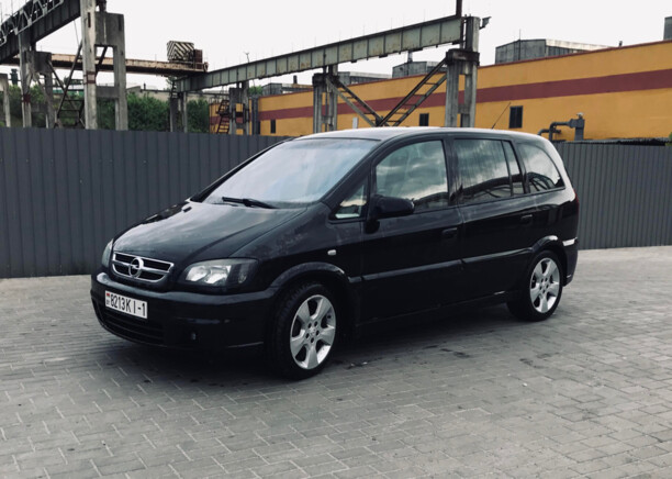 Opel Zafira A · Рестайлинг, 7 мест, 2003 г.