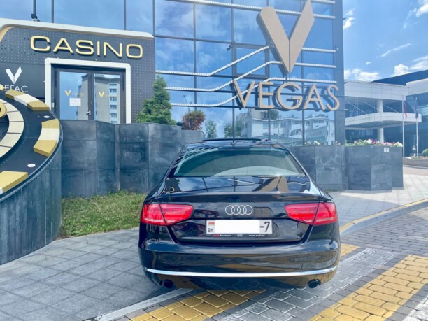 Audi A8 D4, 2012 г.