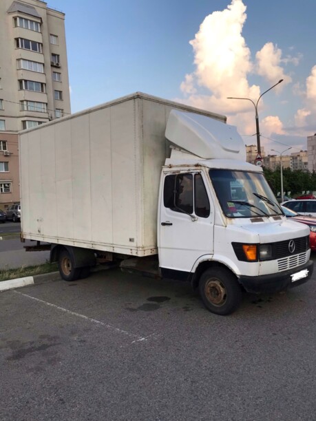 Mercedes-Benz Т1 207D - 410D Категория B , 1990 г.