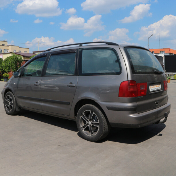 SEAT Alhambra I · Рестайлинг, 7 мест, 2005 г.