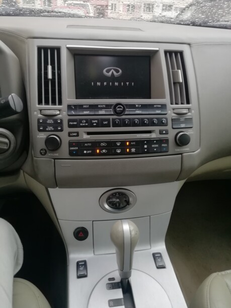 Infiniti FX I, 2005 г.