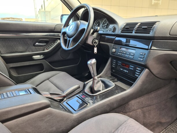 BMW 5 серия E39, 2001 г.