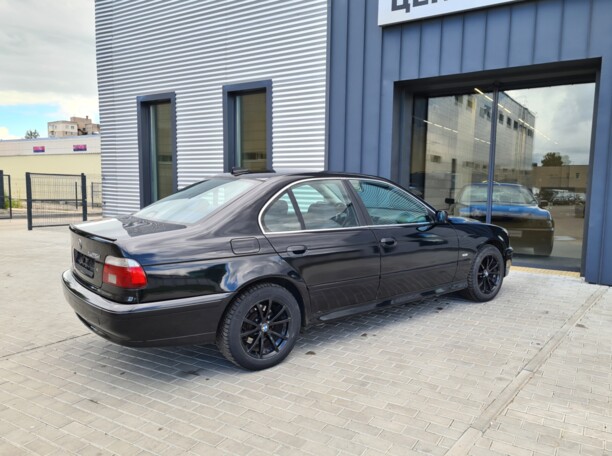 BMW 5 серия E39, 2001 г.