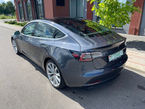 Tesla Model 3, 2019 г.