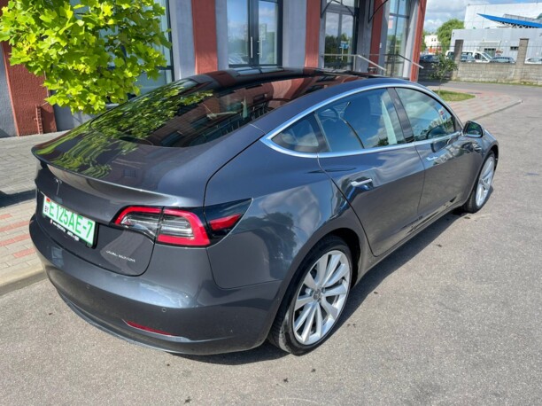 Tesla Model 3, 2019 г.