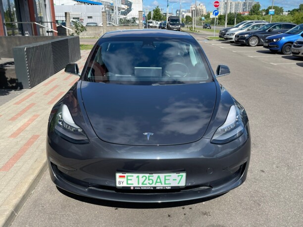 Tesla Model 3, 2019 г.