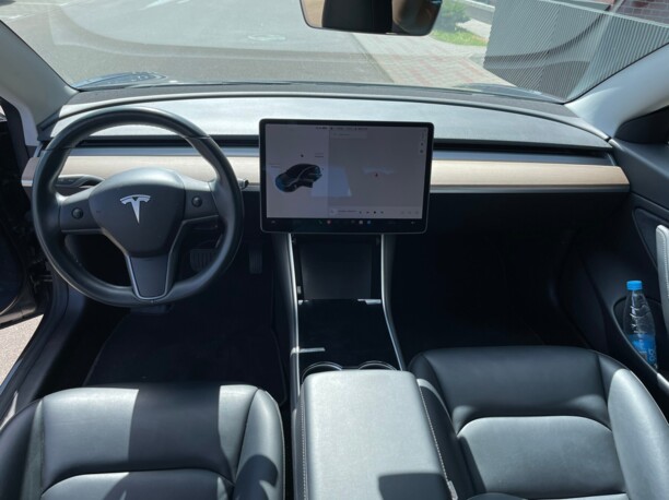 Tesla Model 3, 2019 г.
