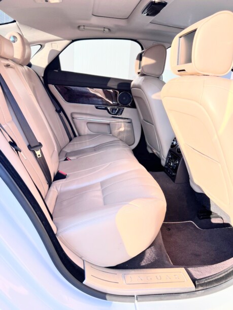 Jaguar XJ X351, 2015 г.