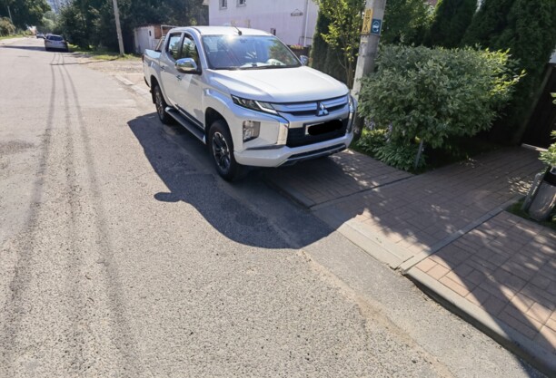 Mitsubishi L200 V, 2020 г.
