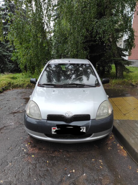 Toyota Yaris I (P1), 2001 г.