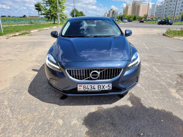 Volvo V40 II · Рестайлинг, 2017 г.