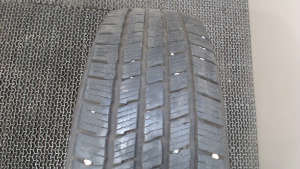 Легковые шины Kumho Crugen HT51 235/65 R18 4 шт.