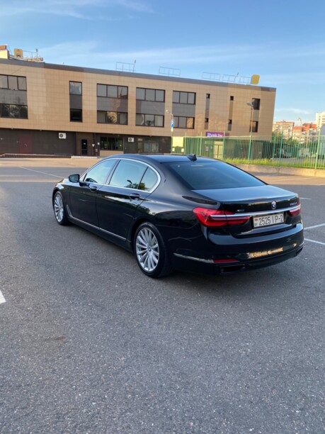 BMW 7 серия G12 (Long), 2017 г.
