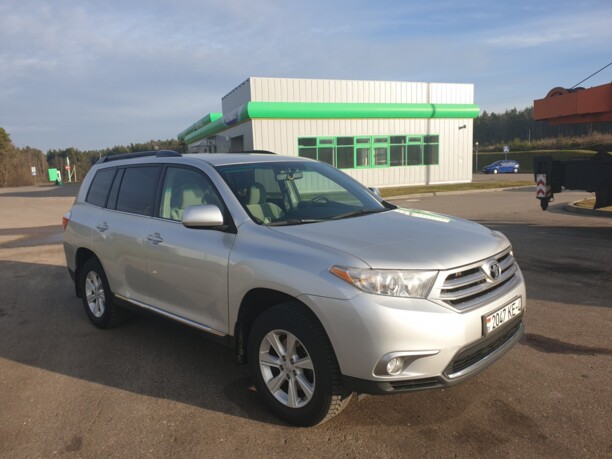 Toyota Highlander II (XU40) · Рестайлинг, 7 мест, 2011 г.