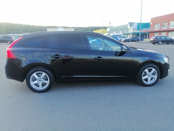 Volvo V60 I · Рестайлинг, 2018 г.