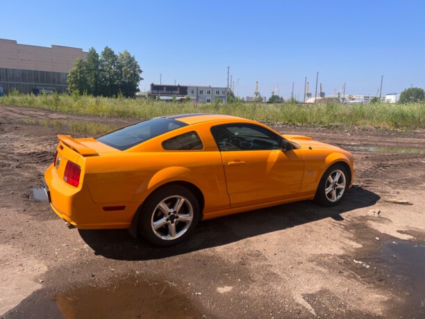 Ford Mustang V, 2008 г.
