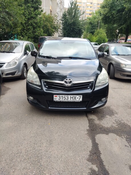 Toyota Verso I, 2010 г.