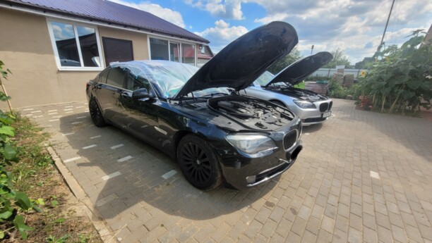 BMW 7 серия F02 (Long), 2010 г.