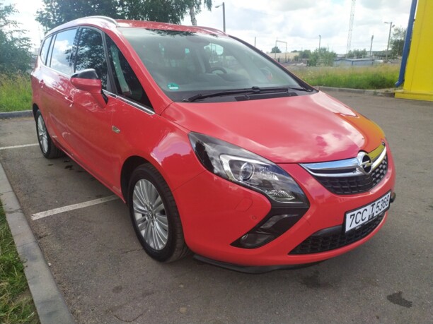 Opel Zafira C, 7 мест, 2016 г.