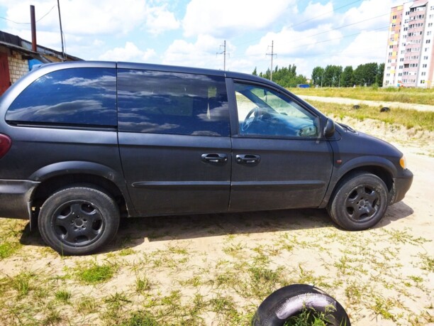 Dodge Caravan IV, 7 мест, 2001 г.