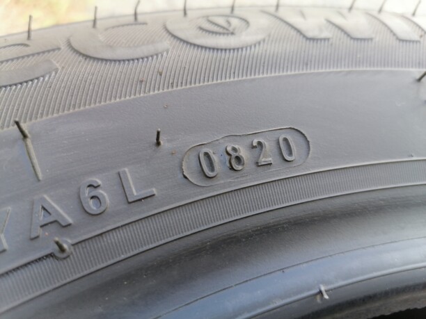 Легковые шины Kumho 185/65 R15 2 шт.
