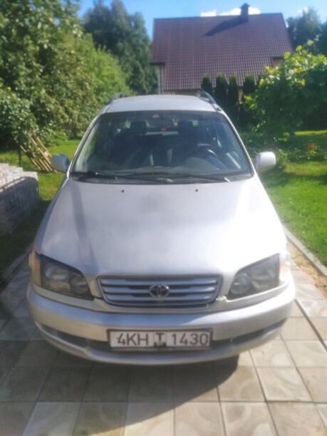 Toyota Picnic, 2000 г.