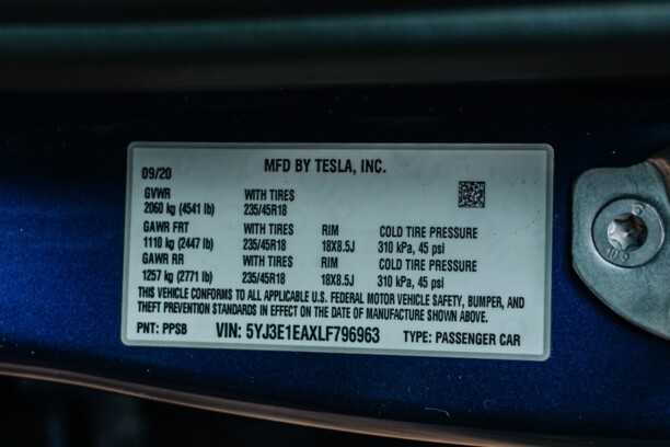 Tesla Model 3, 2020 г.