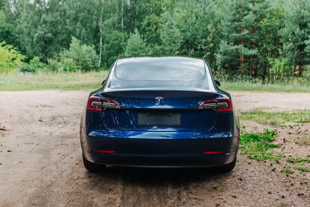 Tesla Model 3, 2020 г.