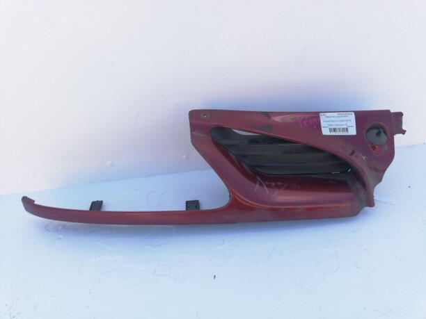 Решетка радиатора для Renault Scenic