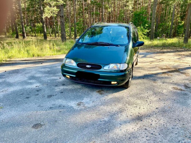 Ford Galaxy I, 7 мест, 1998 г.