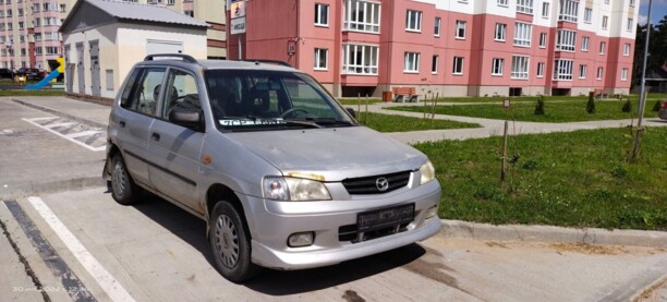Mazda Demio DW · Рестайлинг, 2002 г.