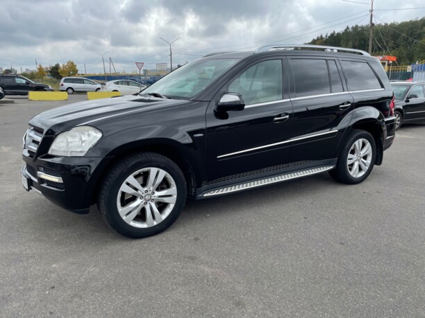 Mercedes-Benz GL-Класс X164 (Рестайлинг), 7 мест, 2009 г.